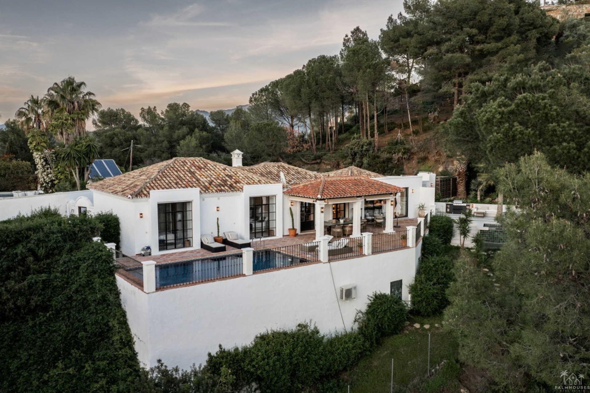 Herverkoop - Villa - Benahavís - Costa del Sol