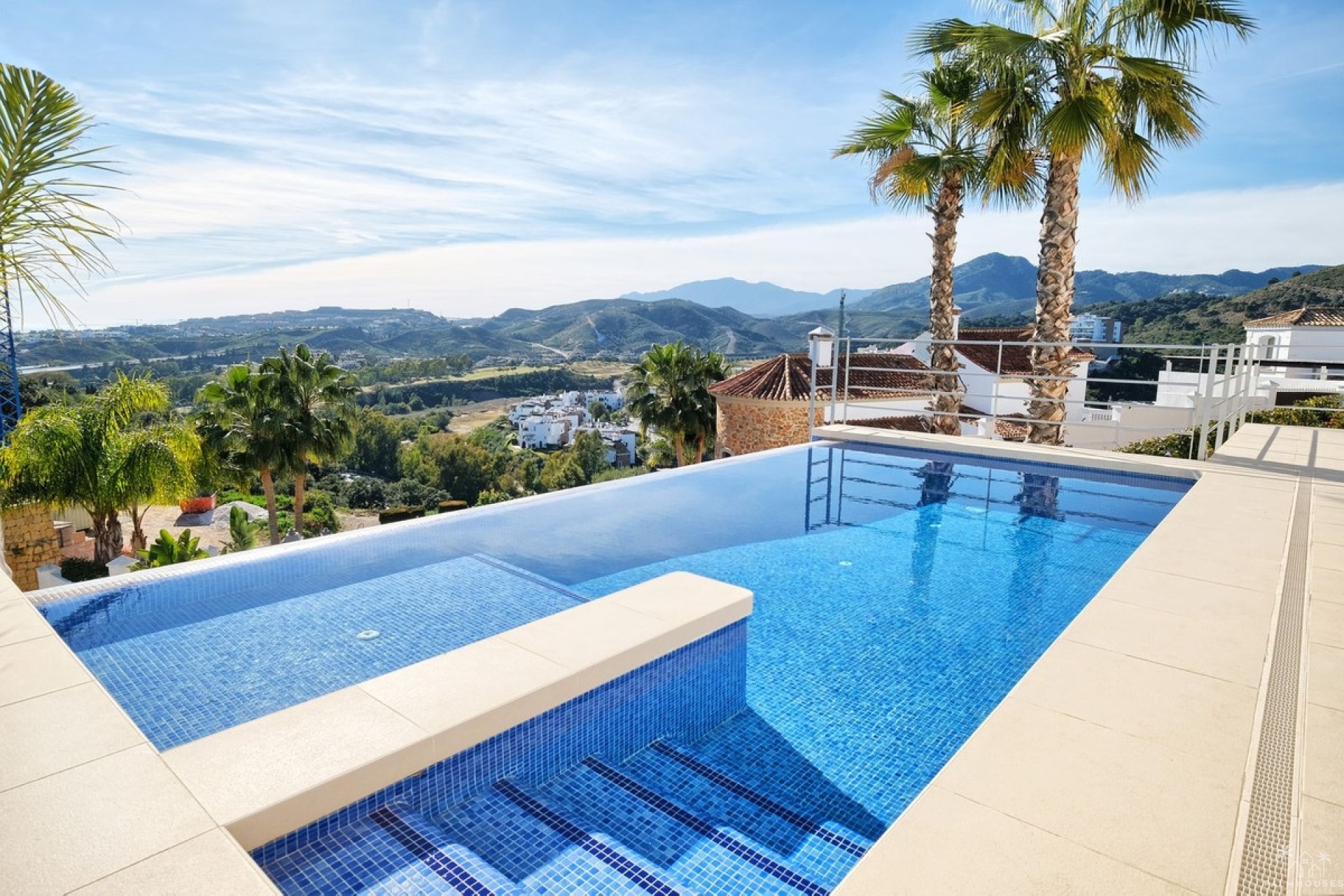 Herverkoop - Villa - Benahavís - Costa del Sol