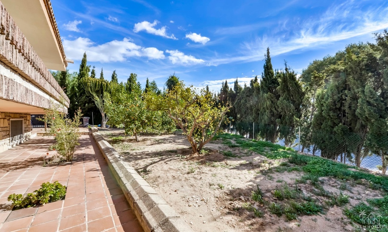 Herverkoop - Villa - Benidorm - Benidorm Centro