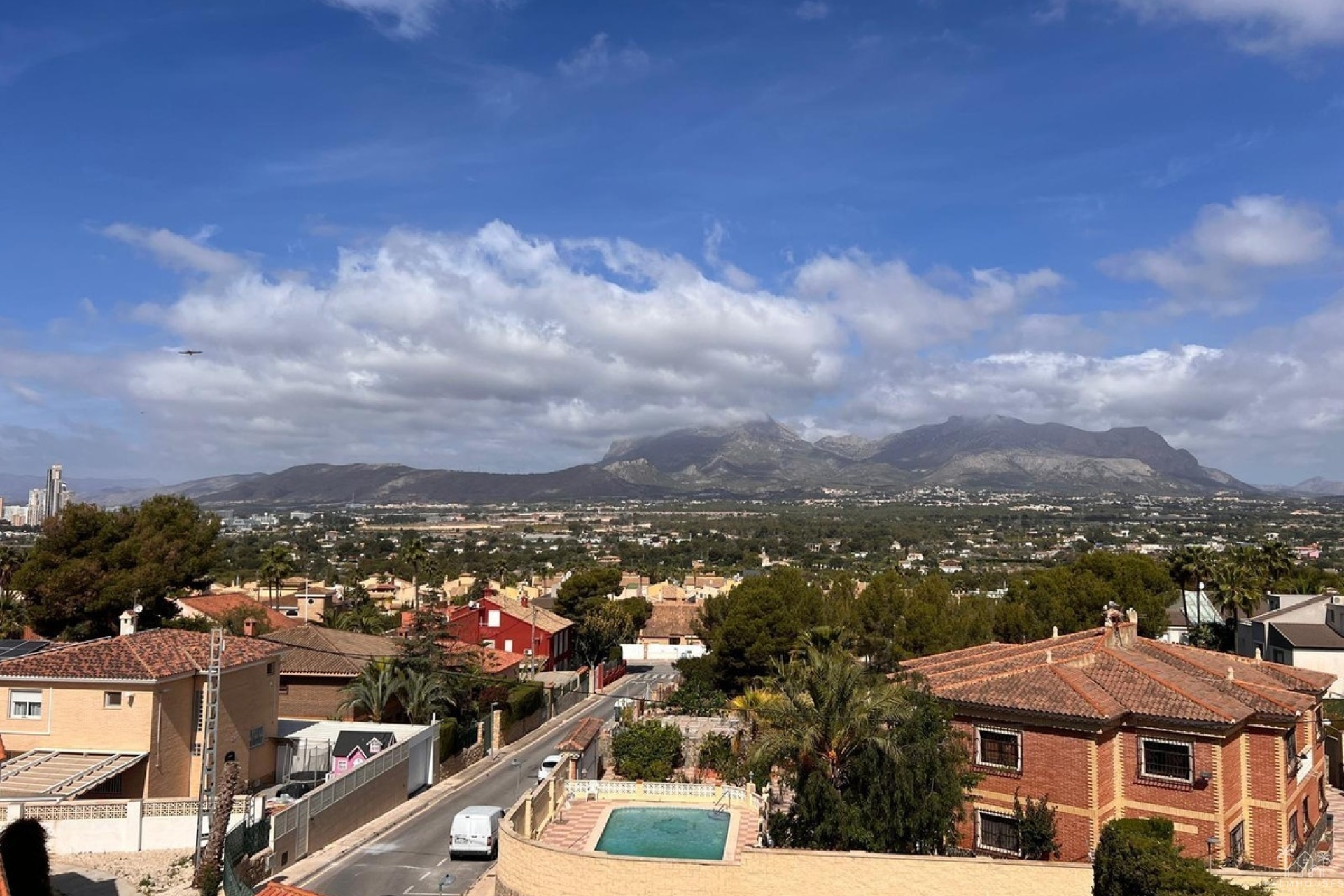 Herverkoop - Villa - Benidorm - Benidorm Centro