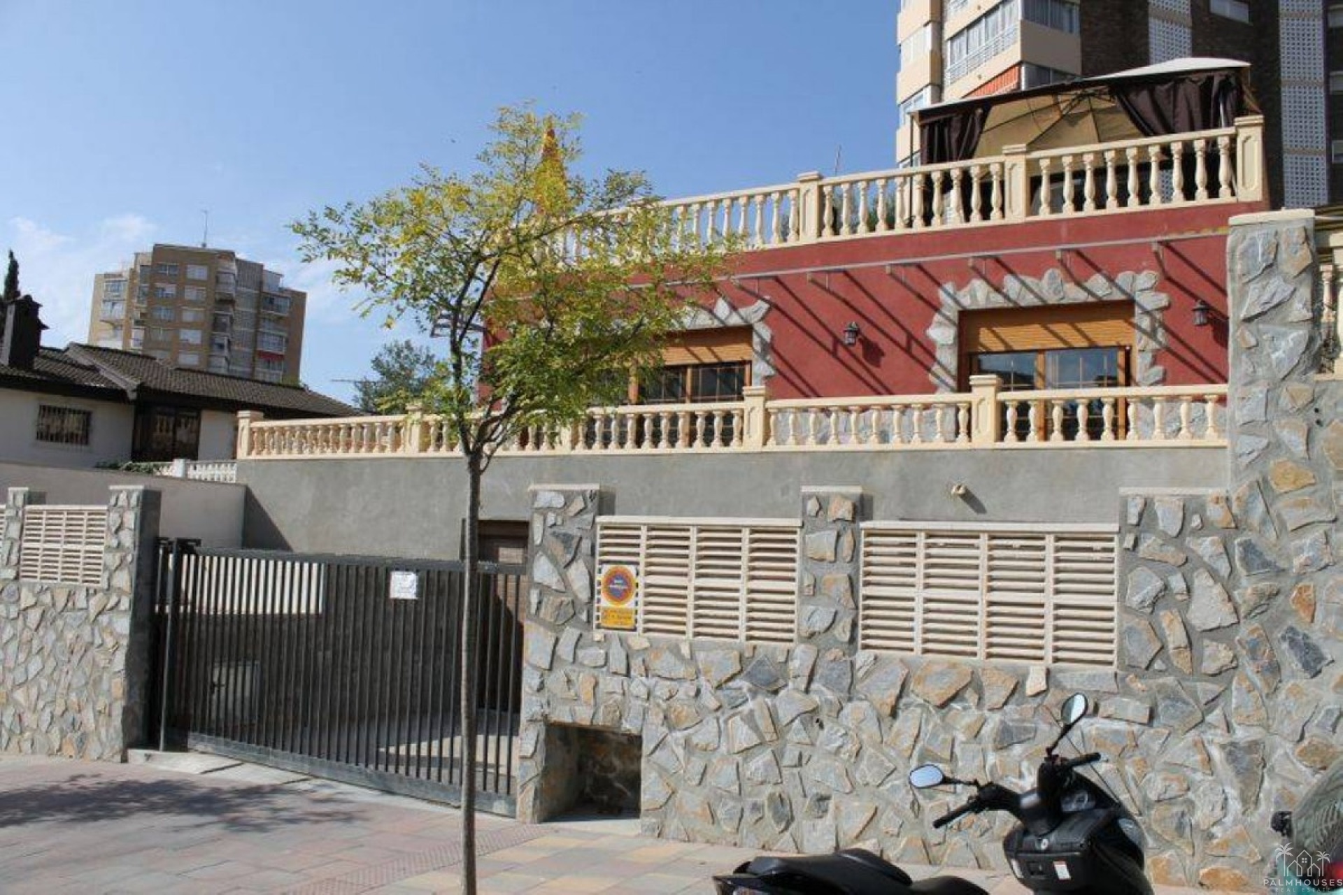 Herverkoop - Villa - Benidorm - Benidorm Centro