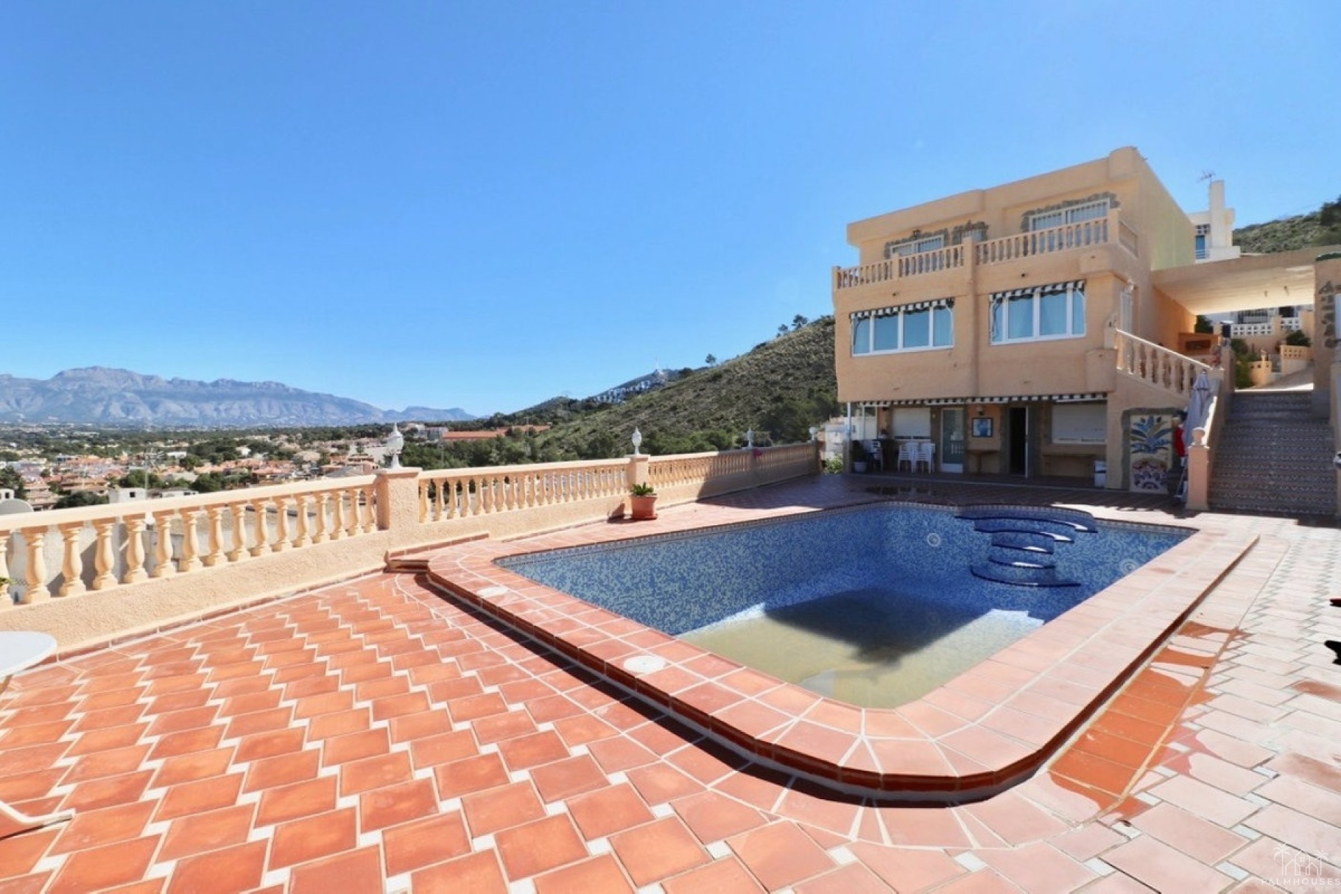 Herverkoop - Villa - Benidorm - Benidorm Centro