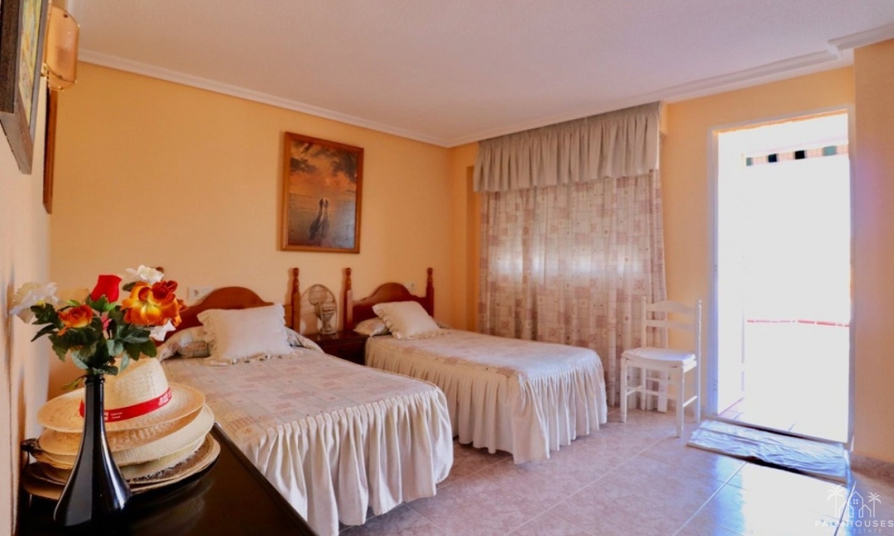 Herverkoop - Villa - Benidorm - Benidorm Centro