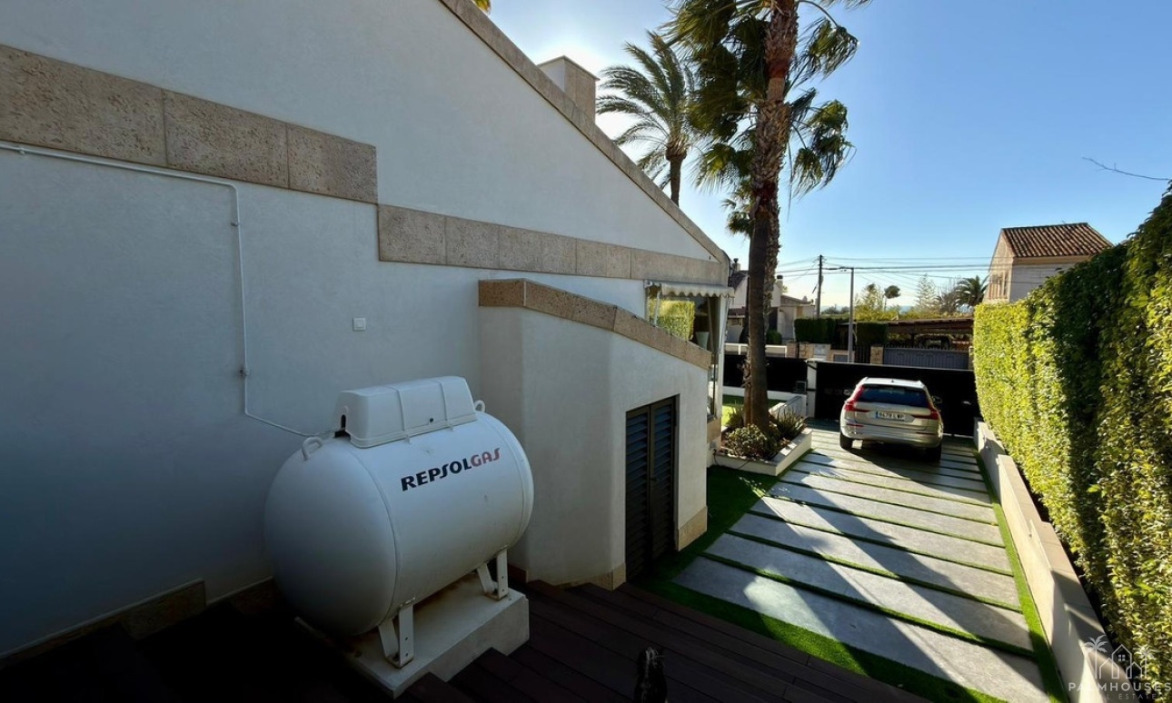 Herverkoop - Villa - Benidorm - Benidorm Centro