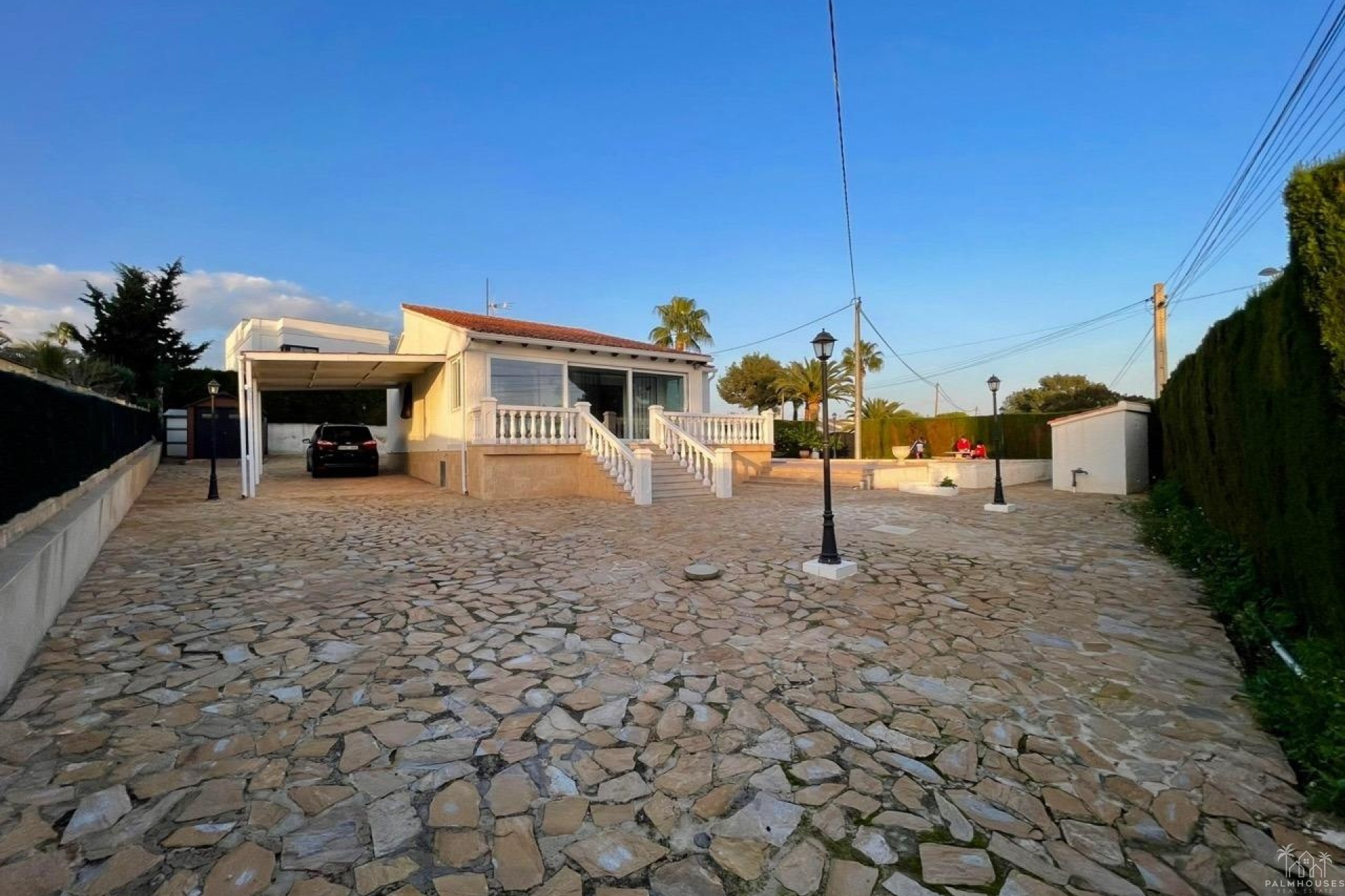 Herverkoop - Villa - Benidorm - Urbanizaciones