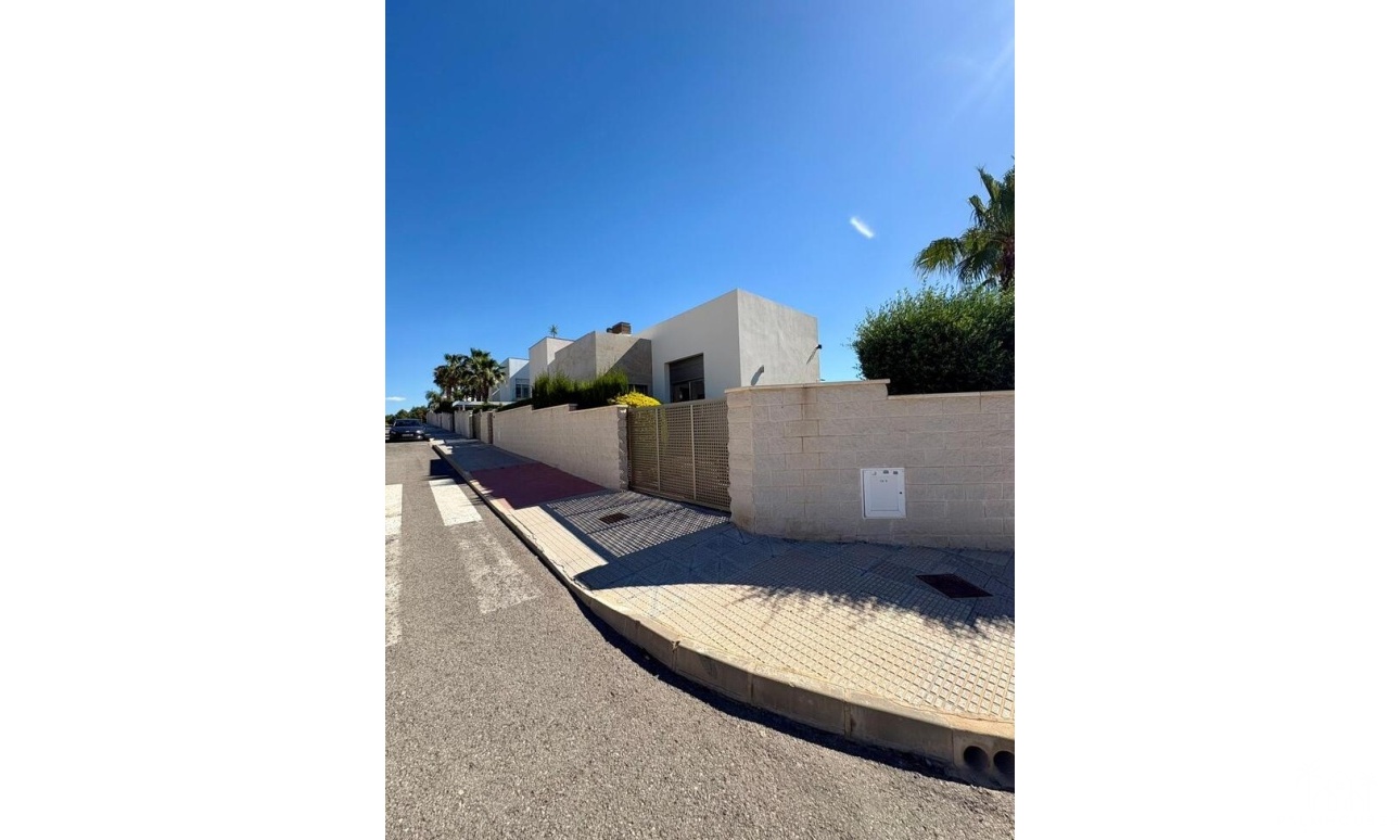 Herverkoop - Villa - Benijofar - Costa Blanca
