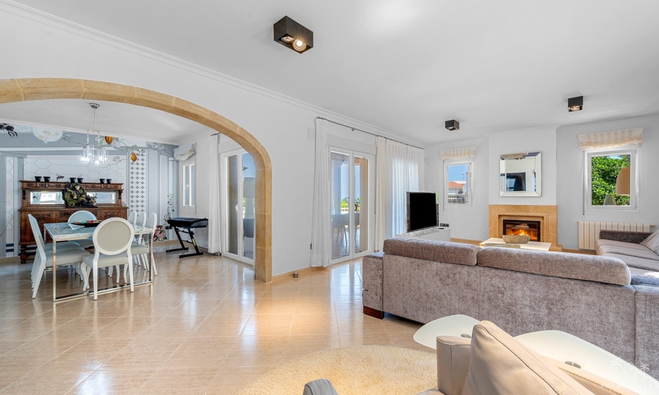 Herverkoop - Villa - Benissa - Benissa Centro