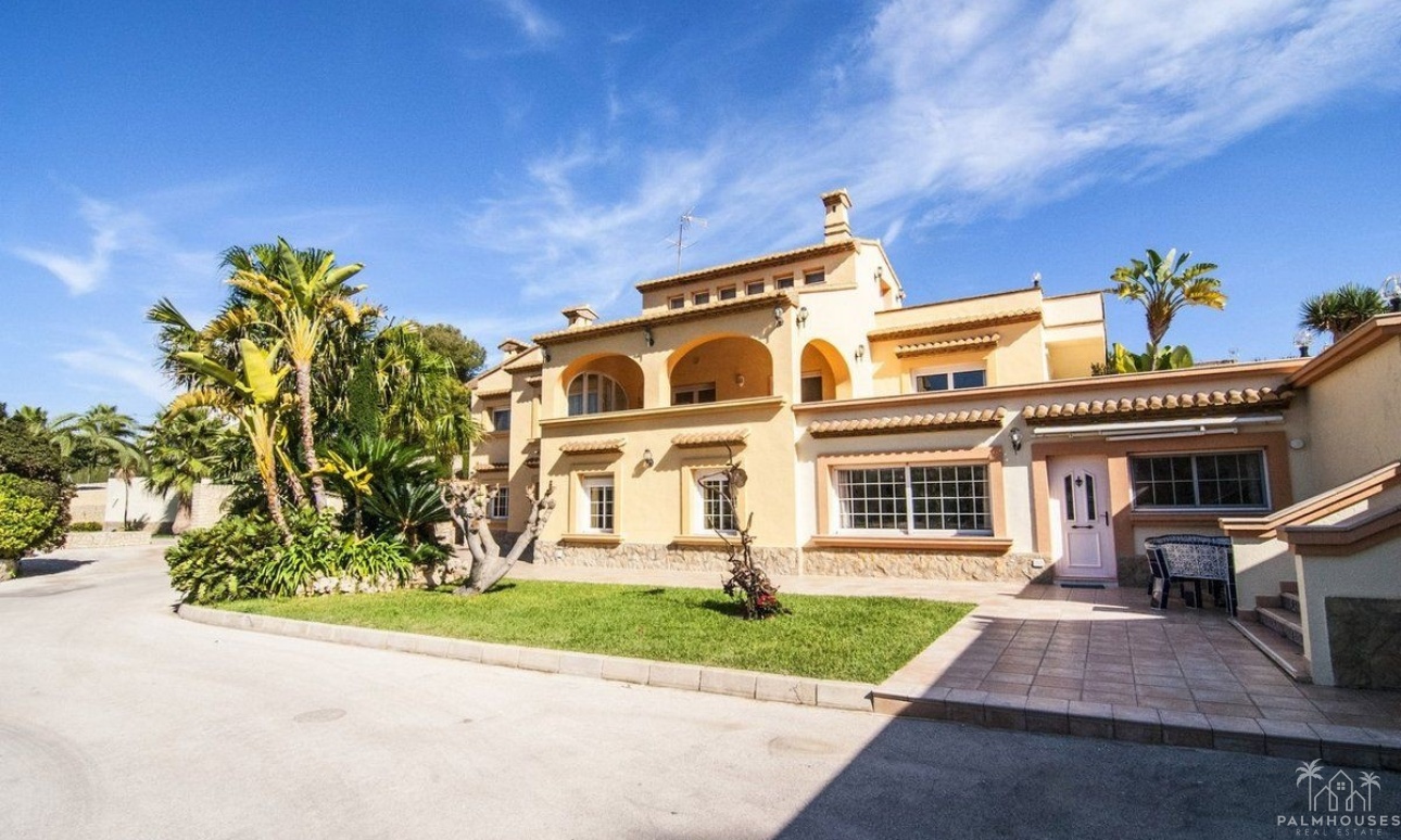 Herverkoop - Villa - Benissa - Benissa Centro