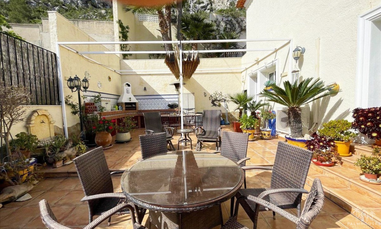 Herverkoop - Villa - Calpe - Calpe Centro
