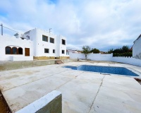Herverkoop - Villa - Calpe - Calpe Centro