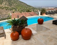Herverkoop - Villa - Calpe - Costa Blanca