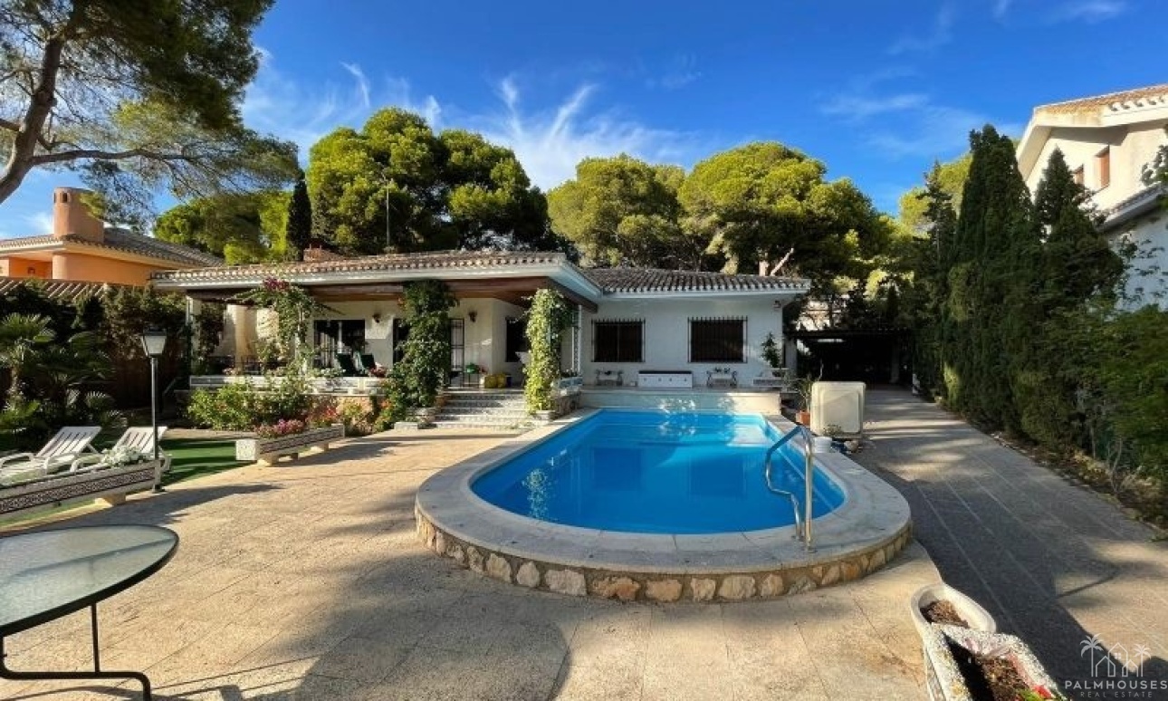 Herverkoop - Villa - Campoamor - Costa Blanca