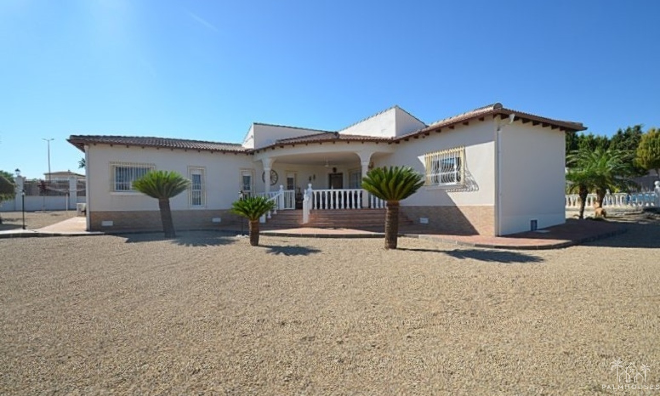 Herverkoop - Villa - Campos del Río - Inland