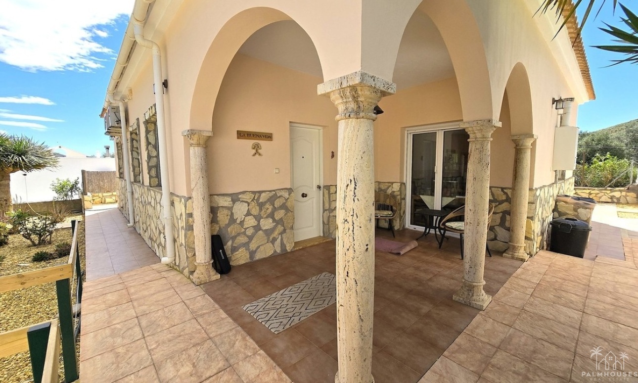 Herverkoop - Villa - Cantoria