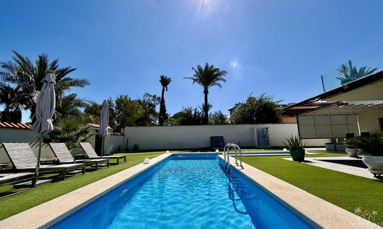 Herverkoop - Villa - Cartagena - Los Urrutias