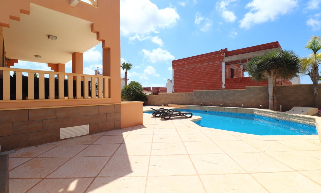 Herverkoop - Villa - Ciudad Quesada - La Fiesta