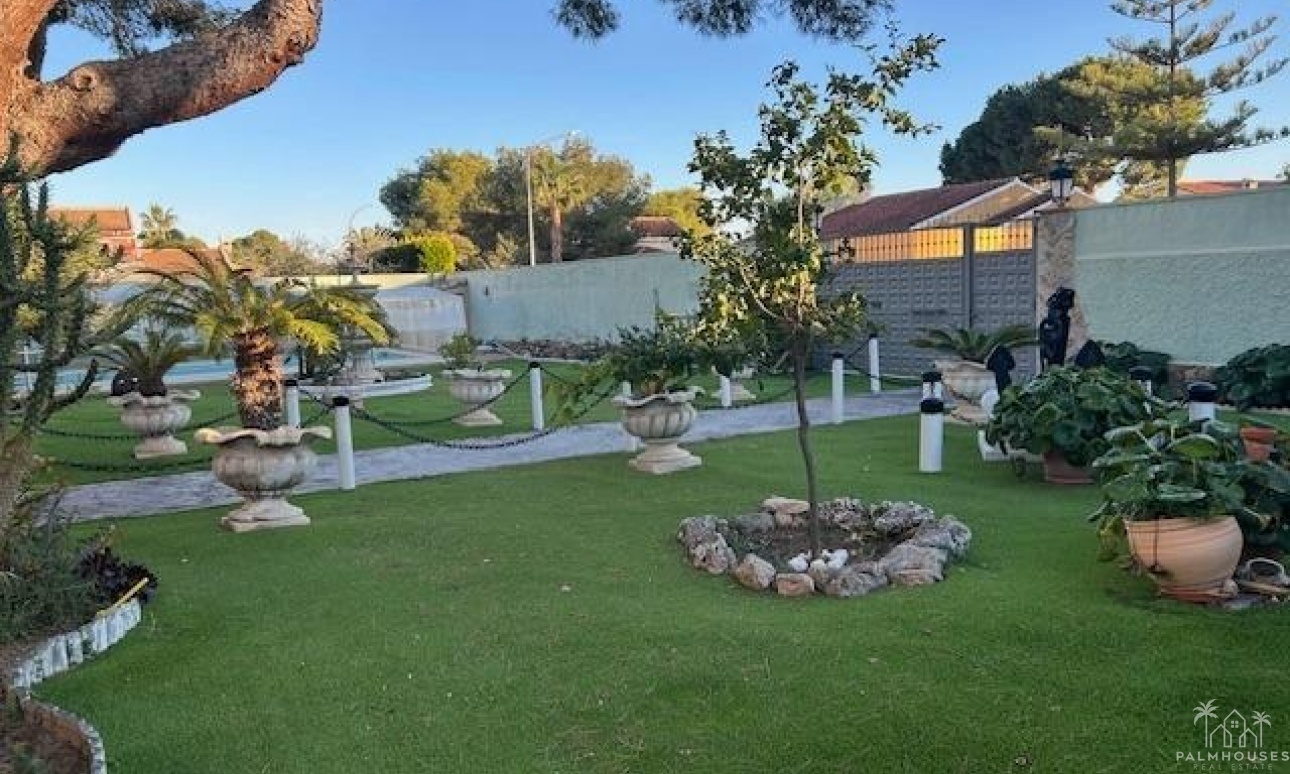 Herverkoop - Villa - Dehesa De Campoamor - Campoamor