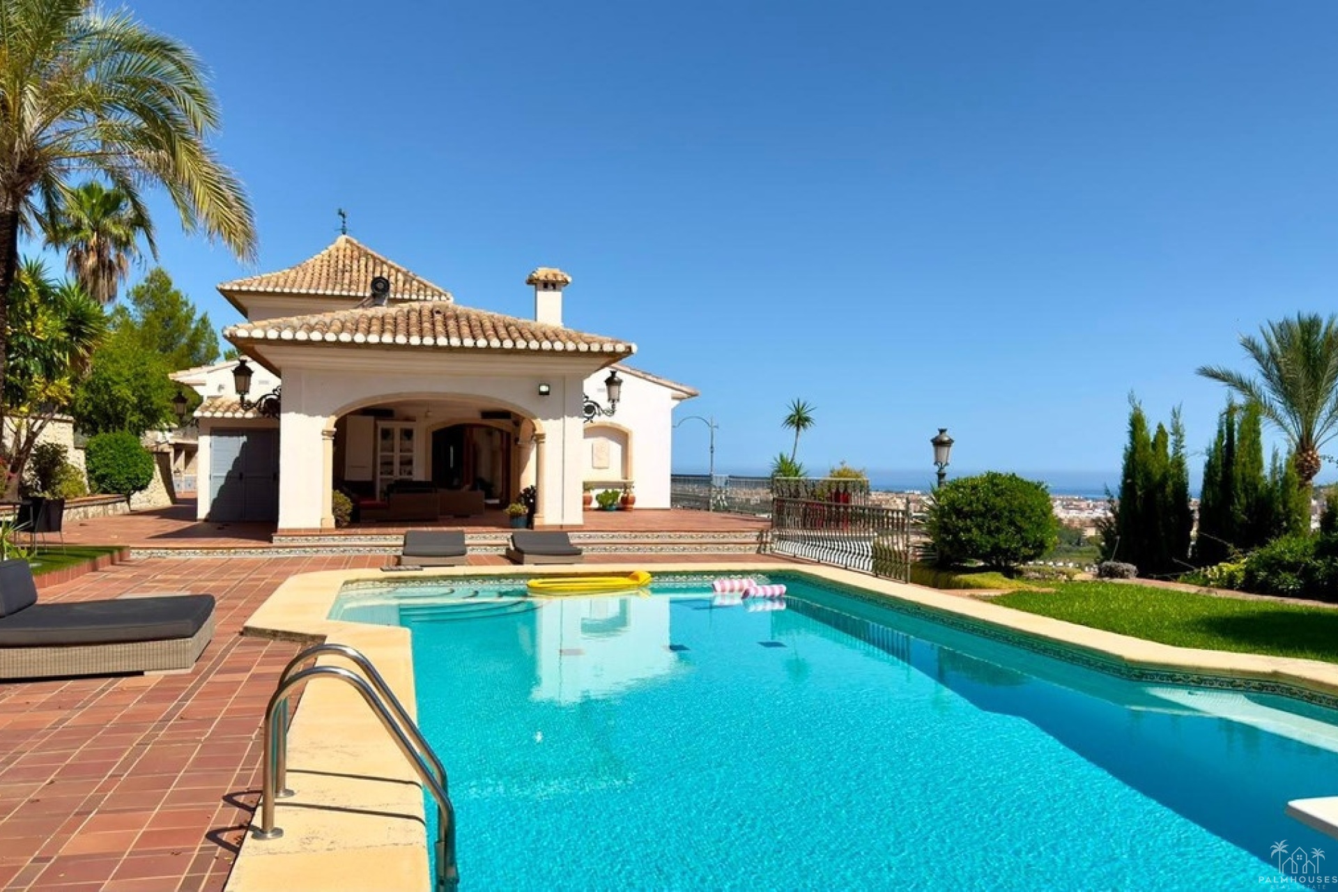 Herverkoop - Villa - Denia - Denia Centro