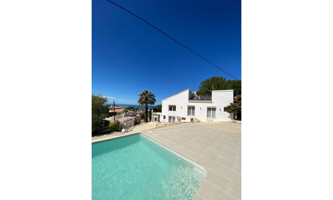 Herverkoop - Villa - Denia - Denia Centro