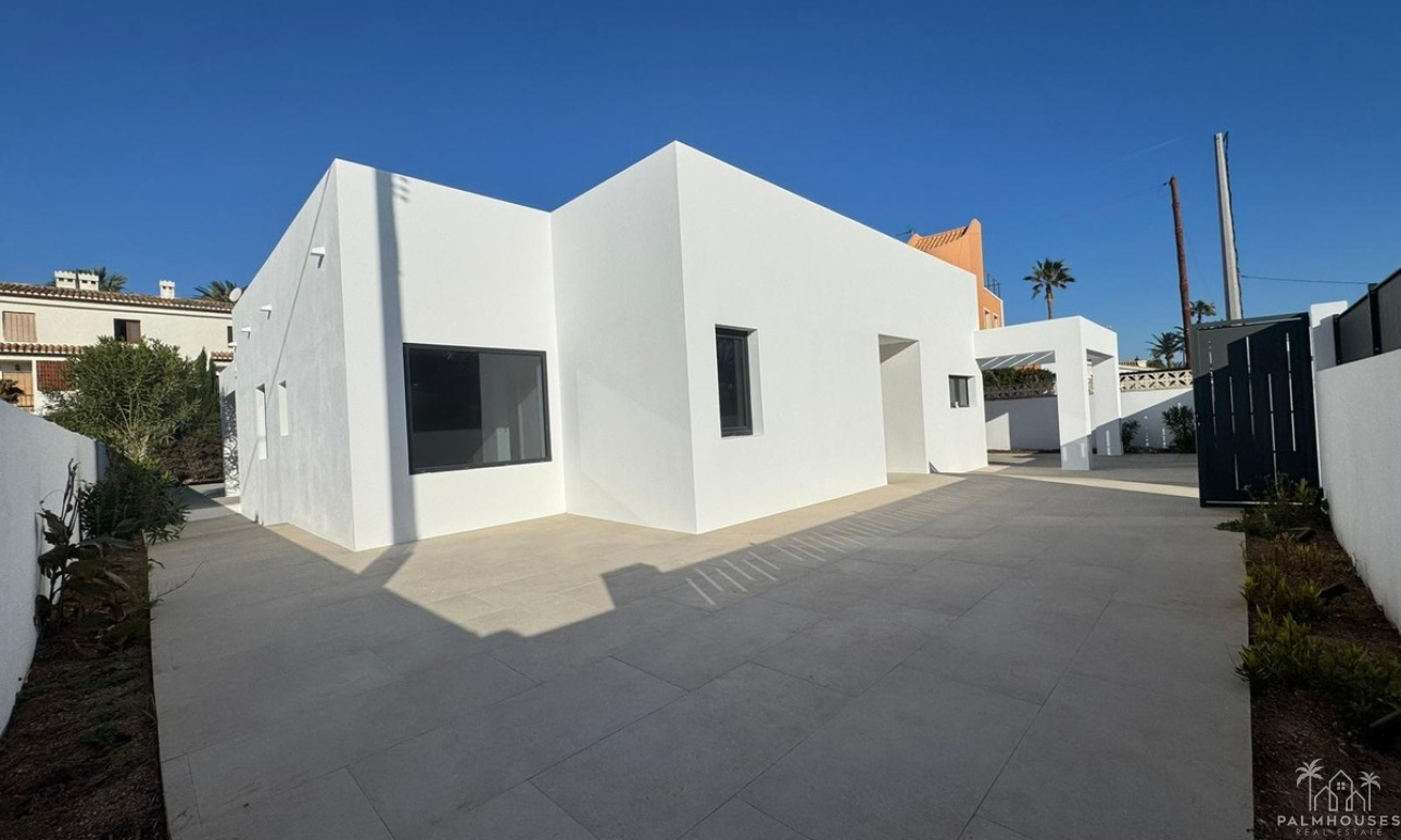 Herverkoop - Villa - Denia - Denia Centro