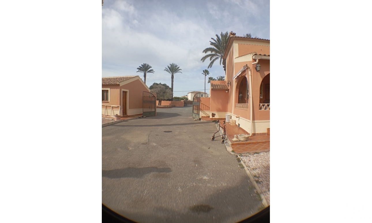 Herverkoop - Villa - Dolores - Dolores Centro