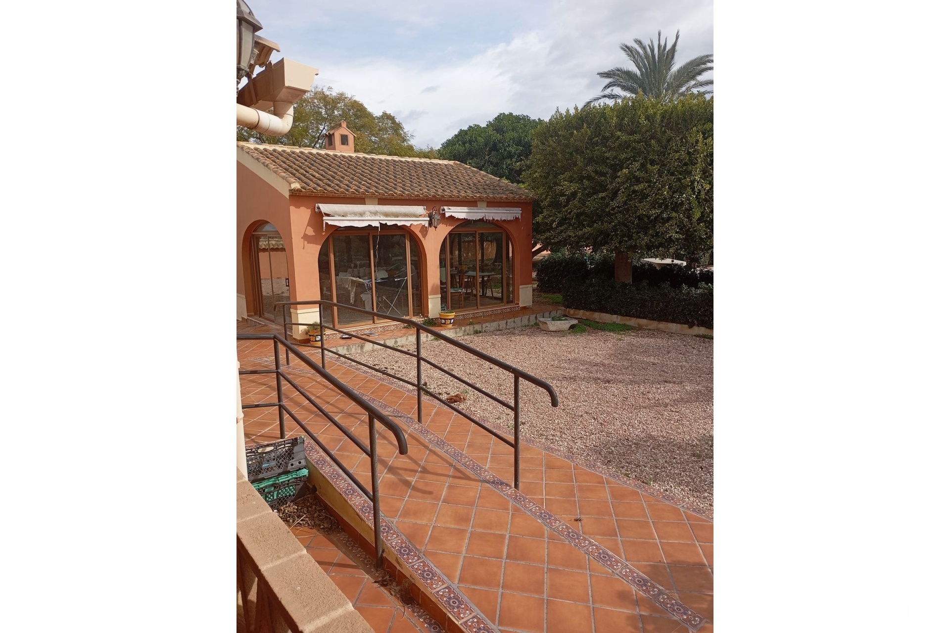 Herverkoop - Villa - Dolores - Dolores Centro