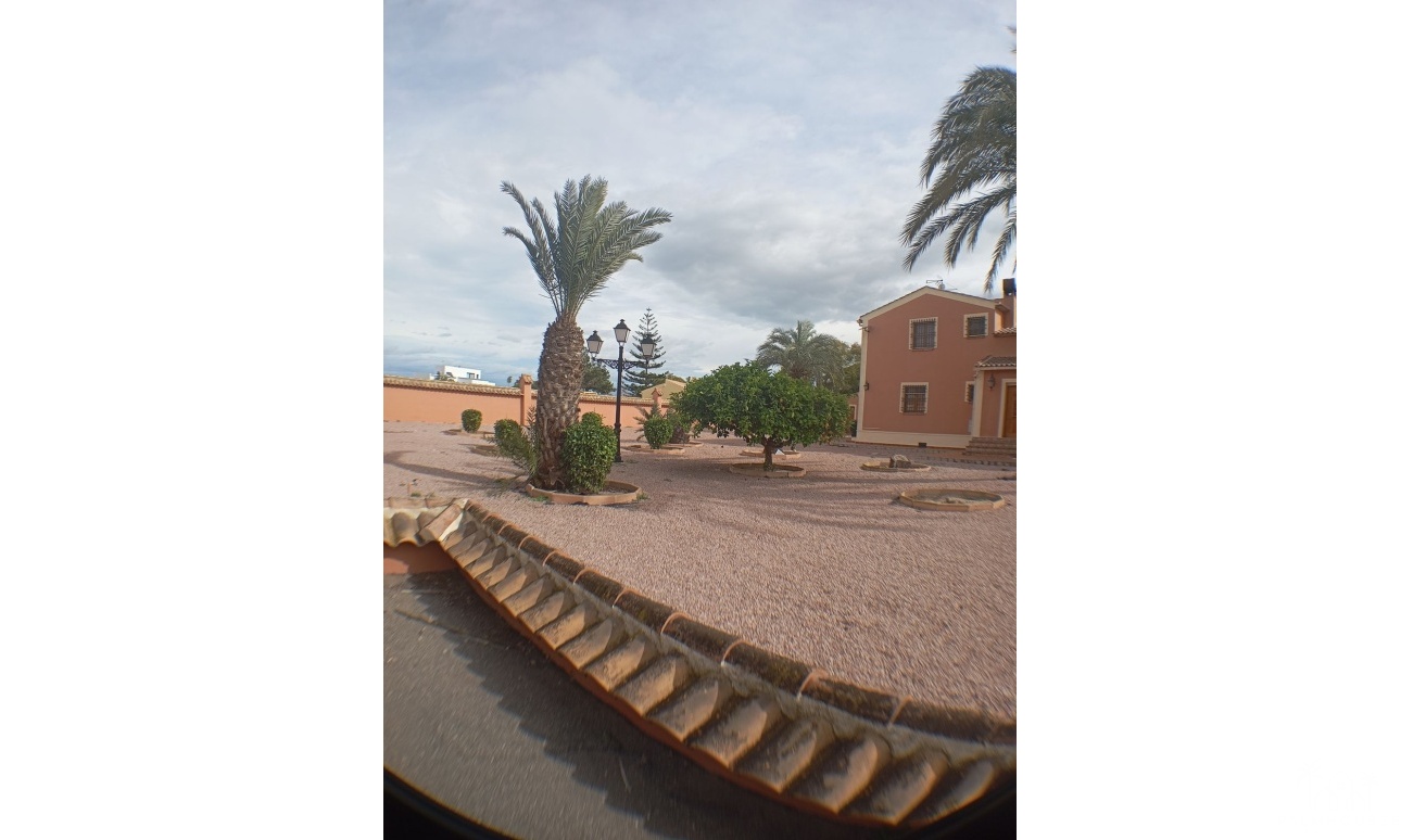 Herverkoop - Villa - Dolores - Dolores Centro