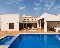 Herverkoop - Villa - El Valle Golf Resort - Inland