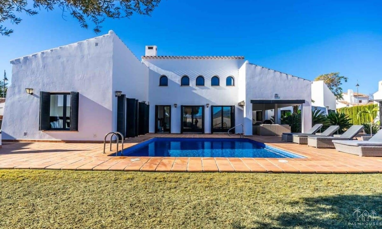 Herverkoop - Villa - El Valle Golf Resort - Inland
