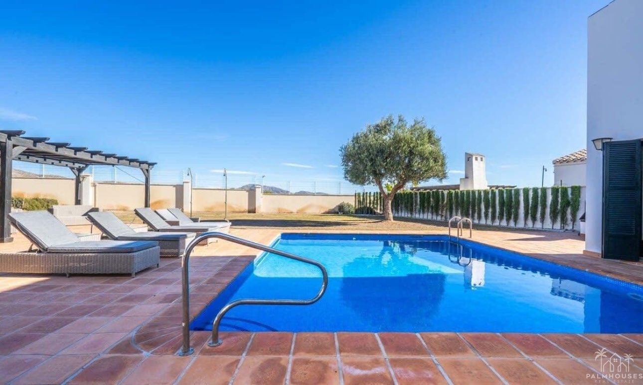 Herverkoop - Villa - El Valle Golf Resort - Inland