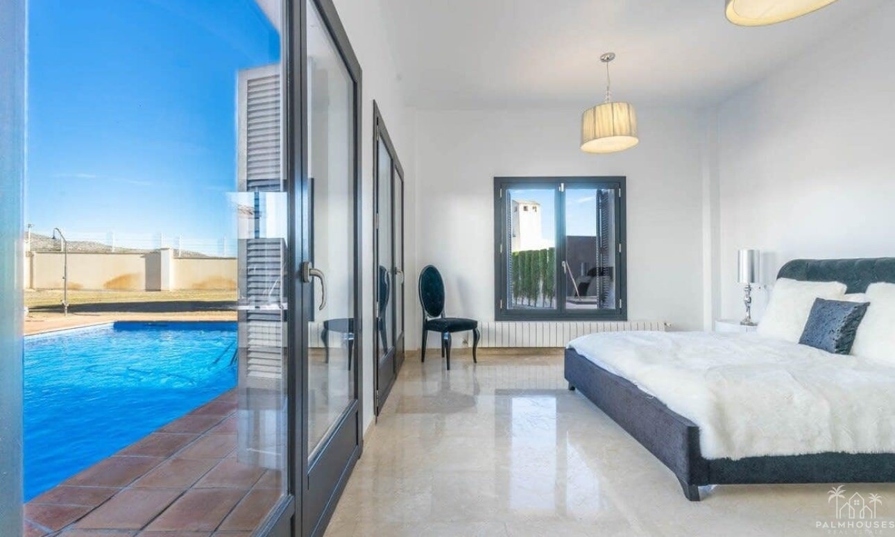 Herverkoop - Villa - El Valle Golf Resort - Inland