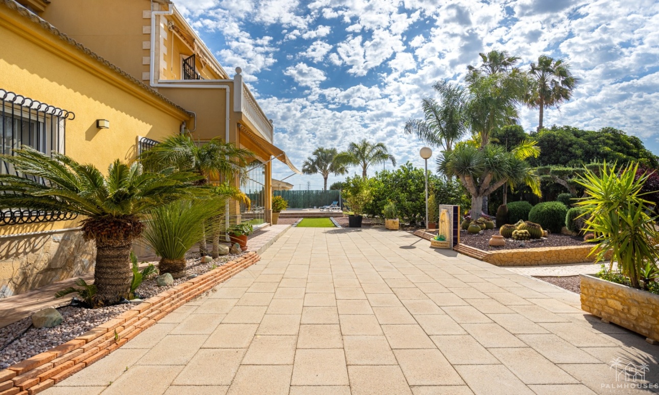 Herverkoop - Villa - Elche - Costa Blanca