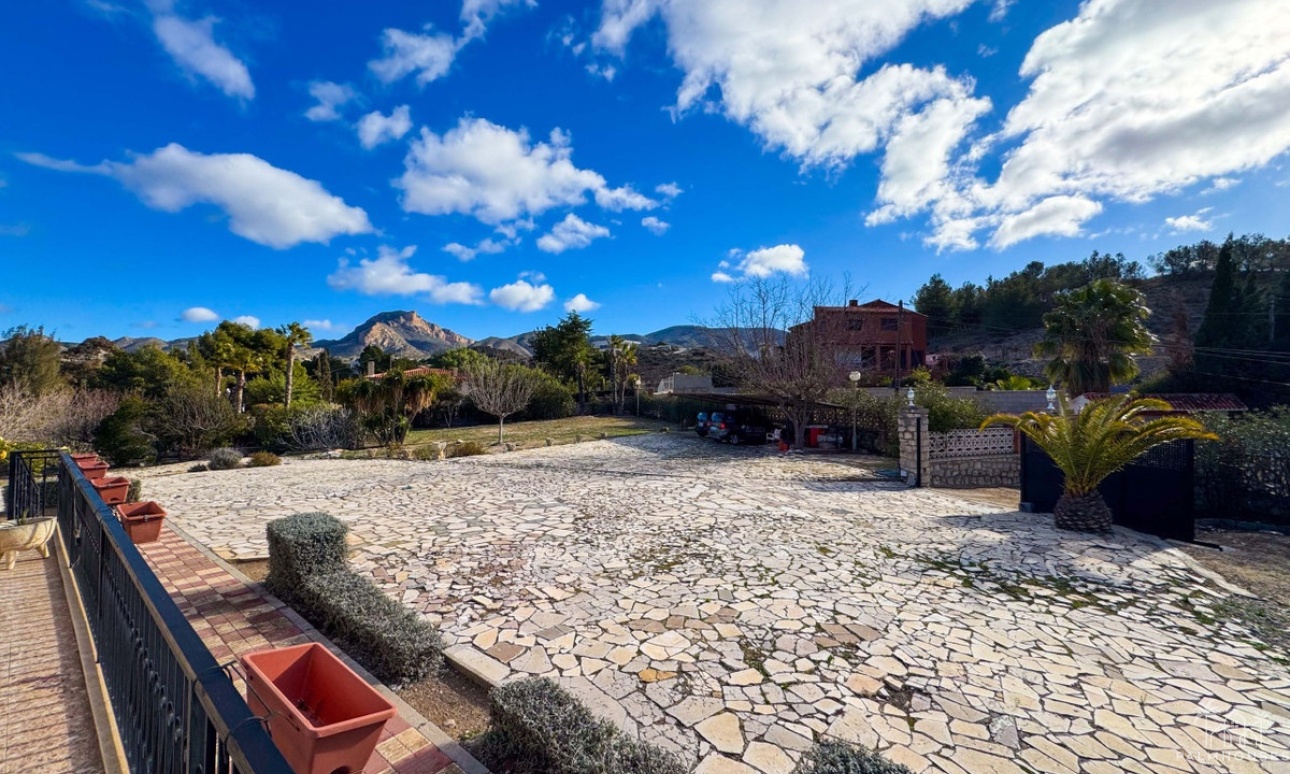 Herverkoop - Villa - Elda - Elda Centro