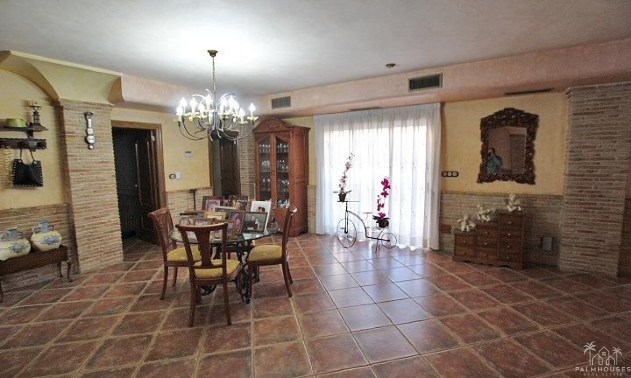 Herverkoop - Villa - Formentera del Segura - C- Cooperativa