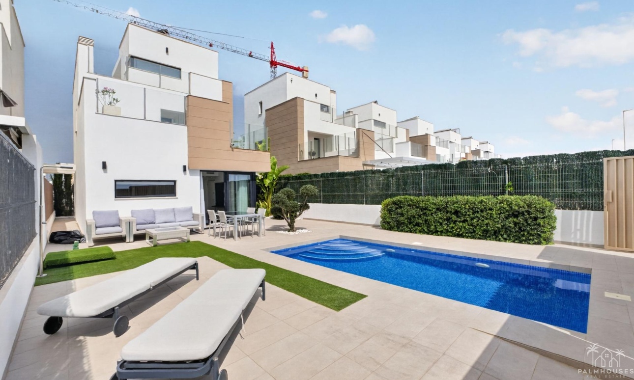 Herverkoop - Villa - Guardamar del Segura - El Raso