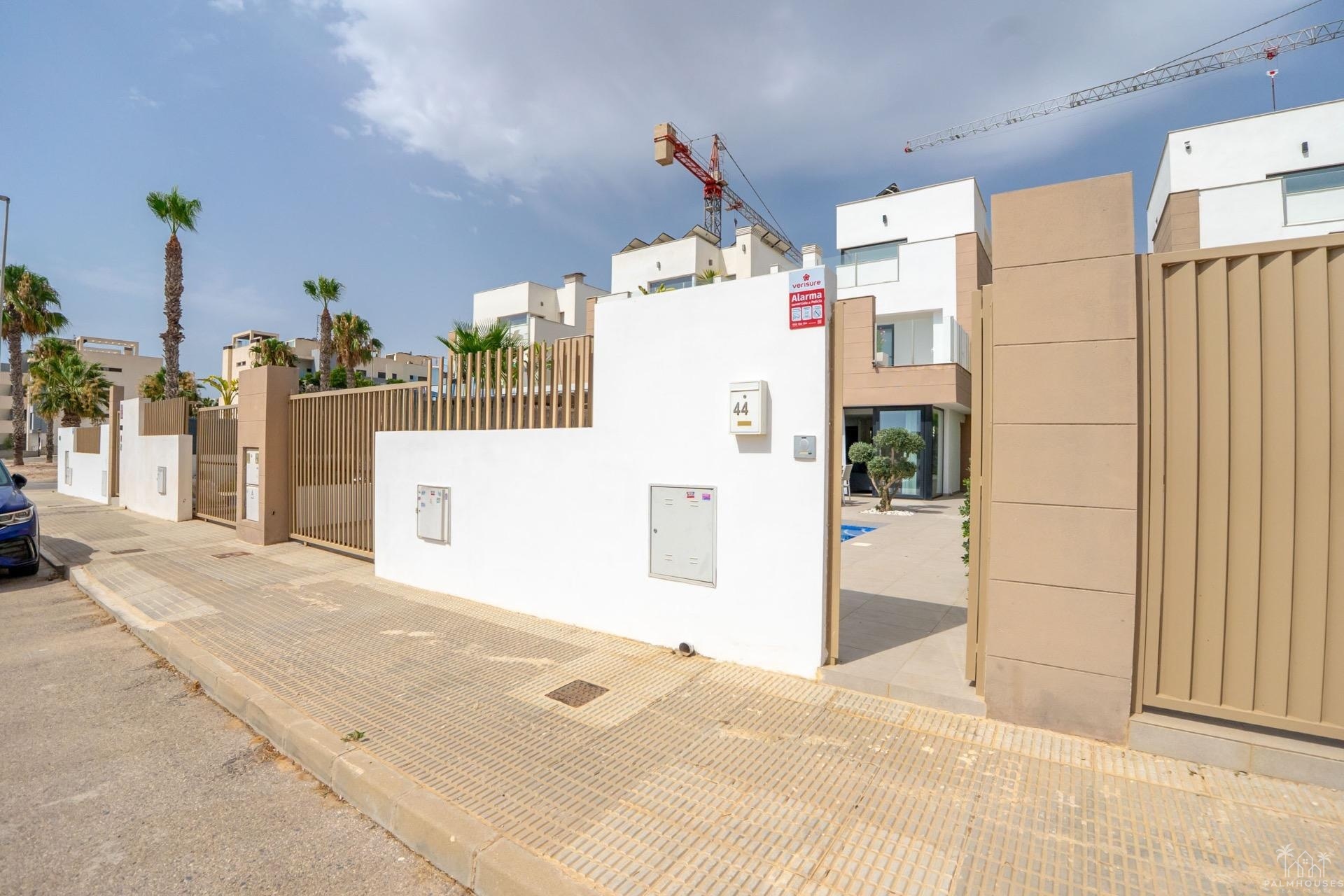 Herverkoop - Villa - Guardamar del Segura - El Raso