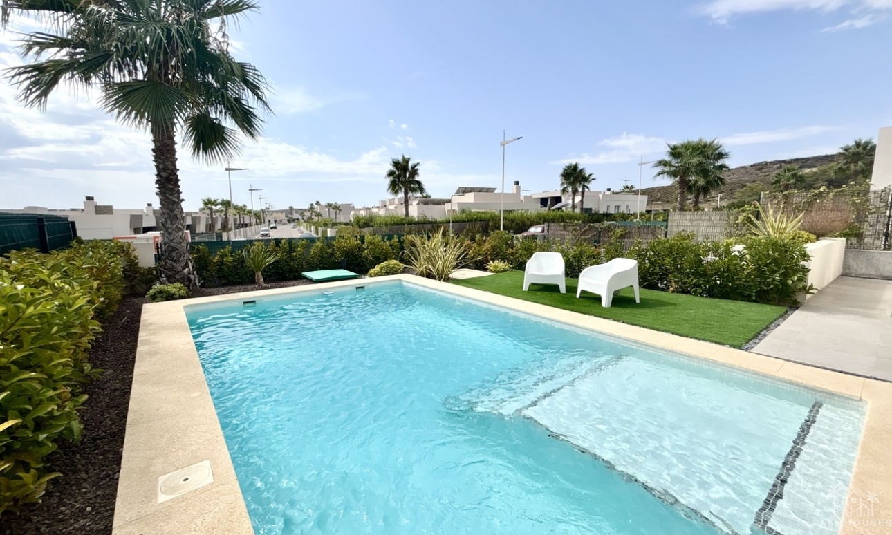 Herverkoop - Villa - La Finca Golf Resort - Inland