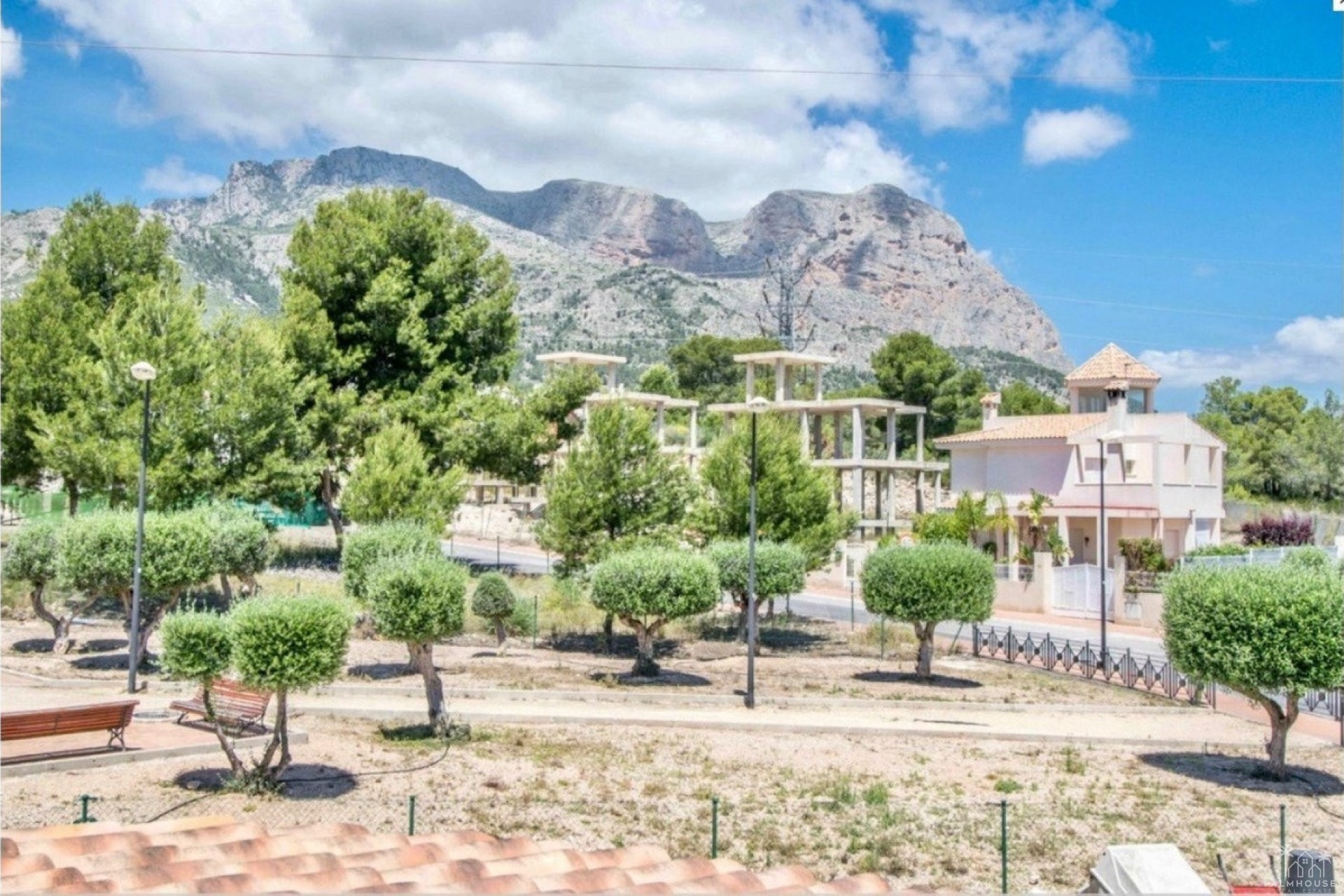 Herverkoop - Villa - la Nucia - La Nucia Centro