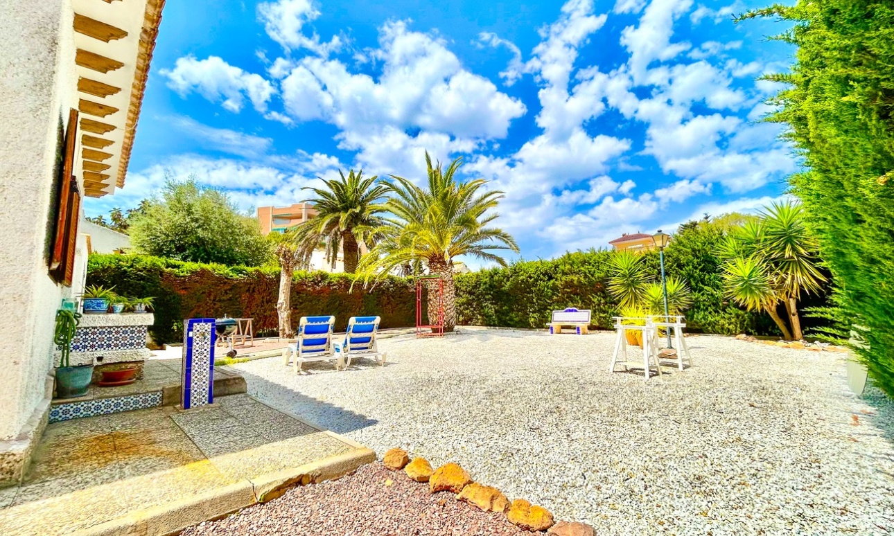 Herverkoop - Villa - La Zenia - Costa Blanca
