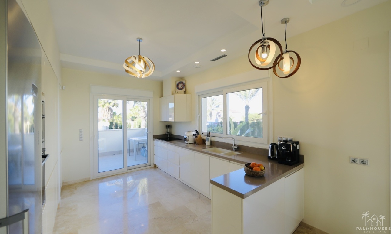 Herverkoop - Villa - La Zenia - Costa Blanca