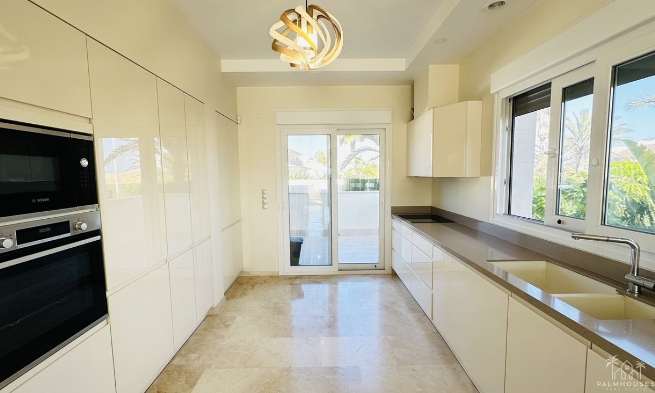 Herverkoop - Villa - La Zenia - Costa Blanca
