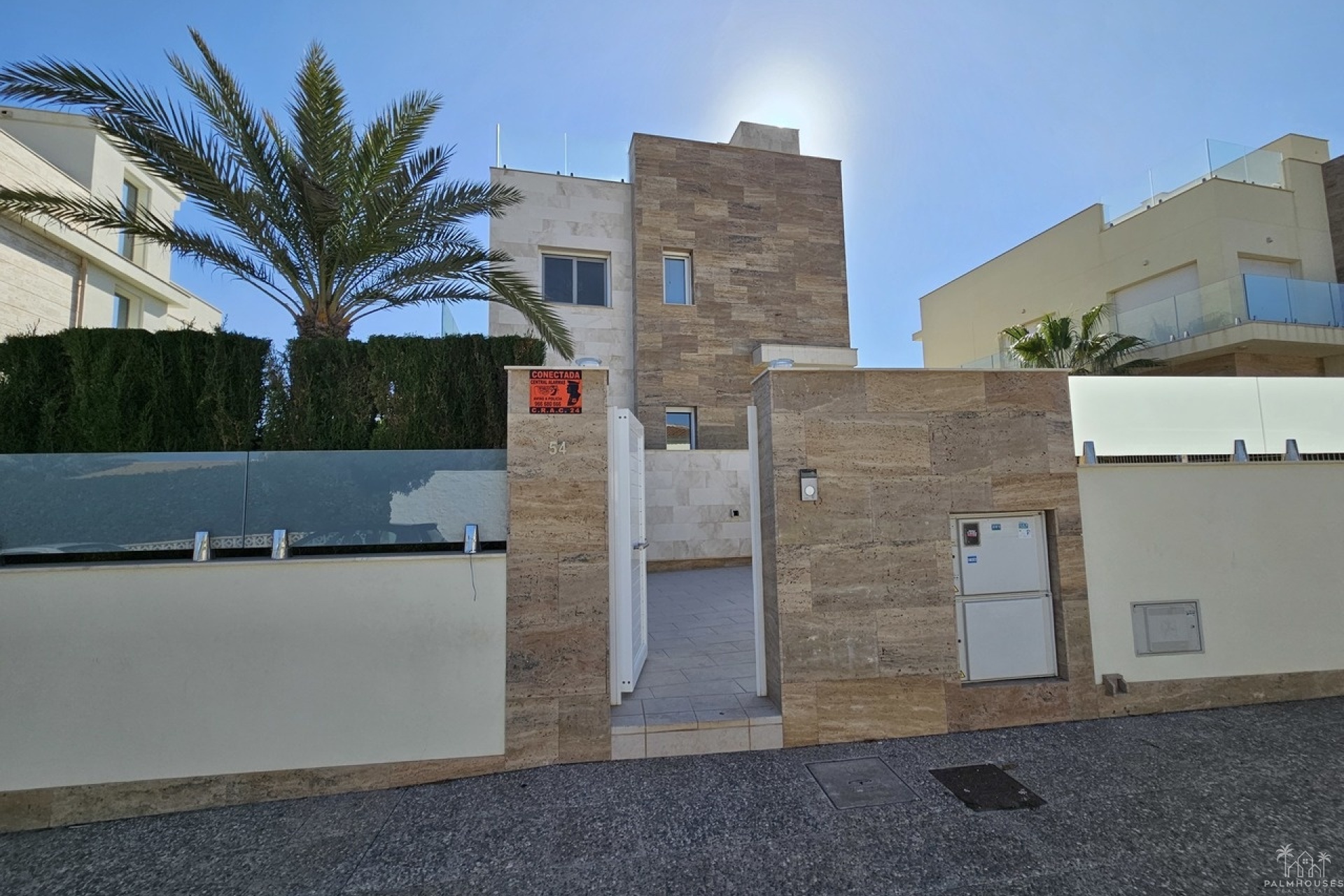 Herverkoop - Villa - La Zenia - Costa Blanca