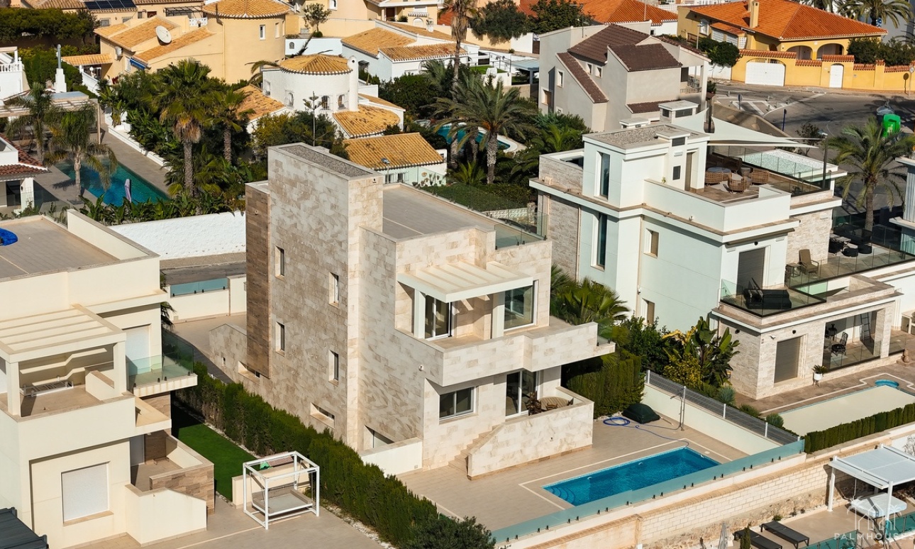 Herverkoop - Villa - La Zenia - Costa Blanca
