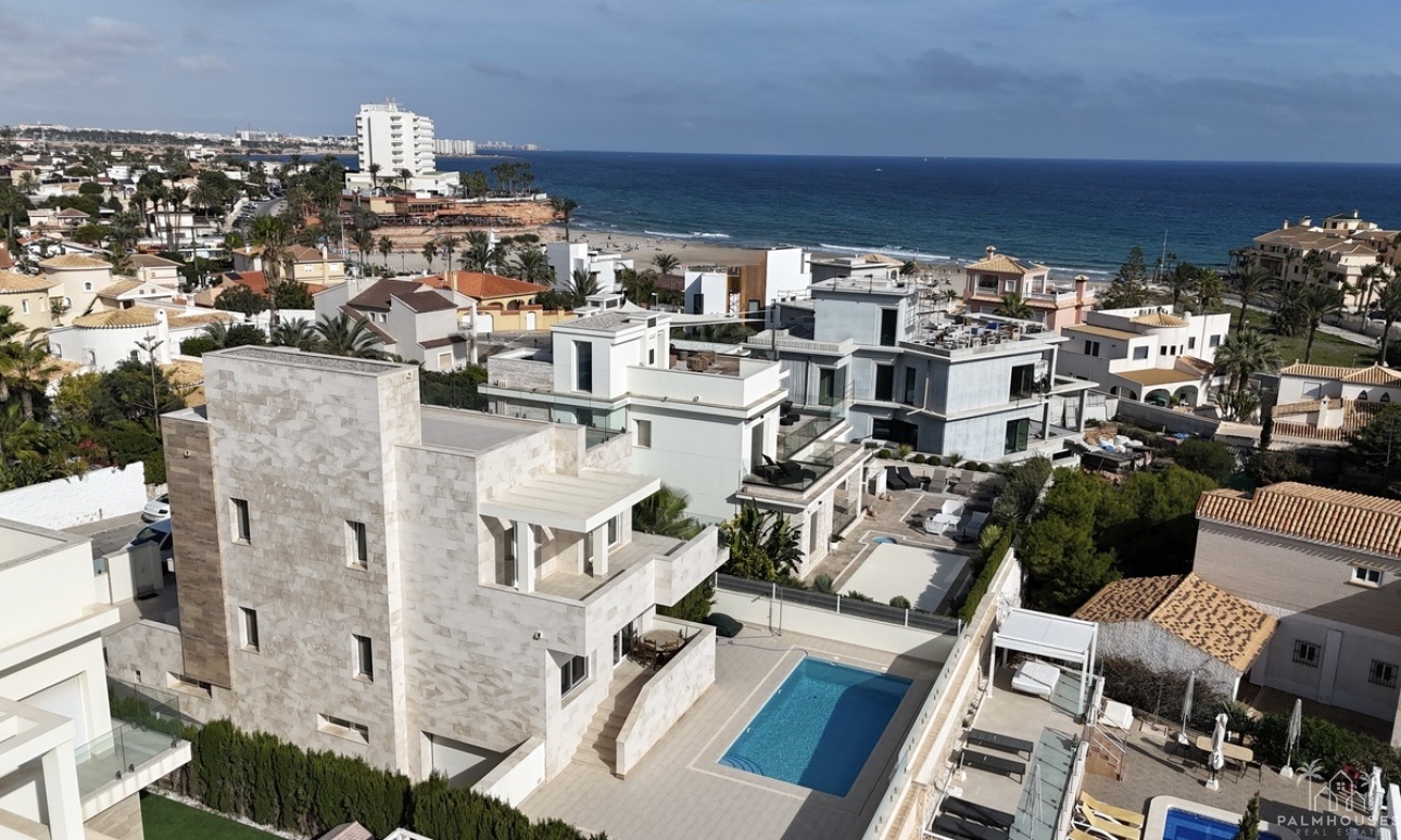 Herverkoop - Villa - La Zenia - Costa Blanca