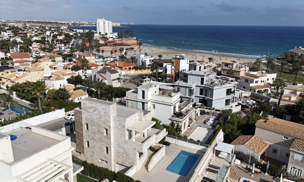 Herverkoop - Villa - La Zenia - Costa Blanca