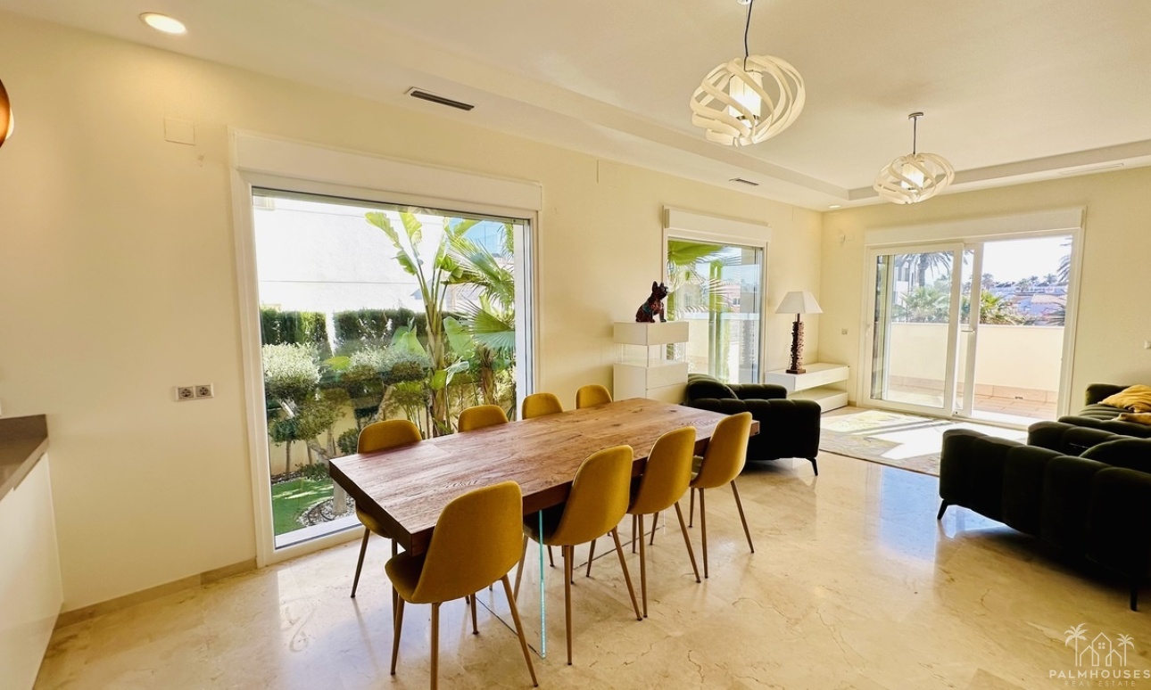 Herverkoop - Villa - La Zenia - Costa Blanca