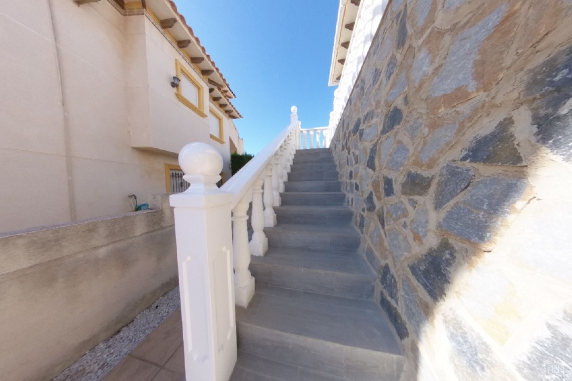 Herverkoop - Villa - La Zenia - Costa Blanca
