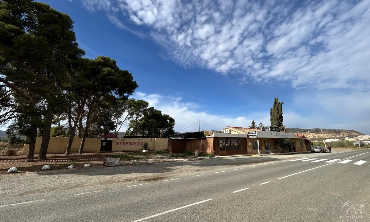 Herverkoop - Villa - Lorca - Lorca Centro