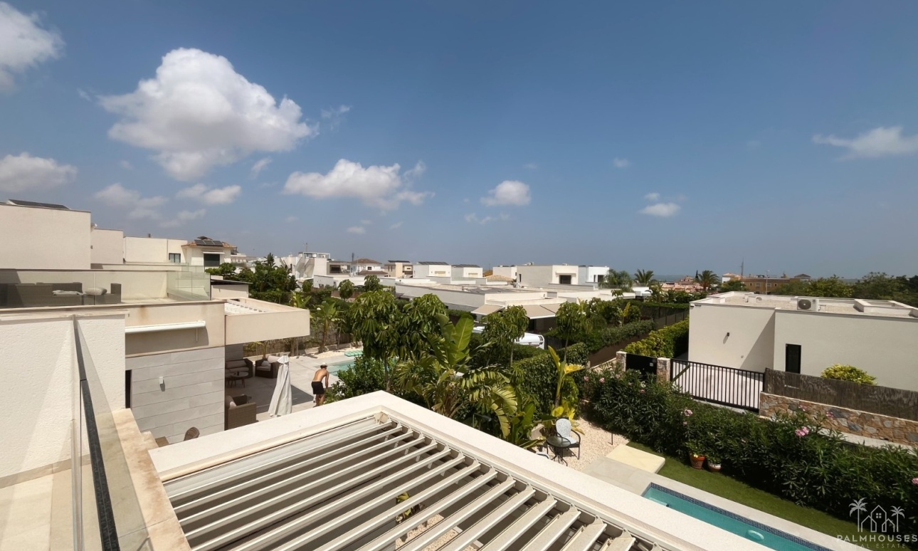 Herverkoop - Villa - Los Montesinos - La Herrada