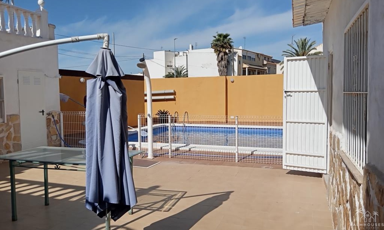 Herverkoop - Villa - Los Montesinos - PUEBLO CENTRO